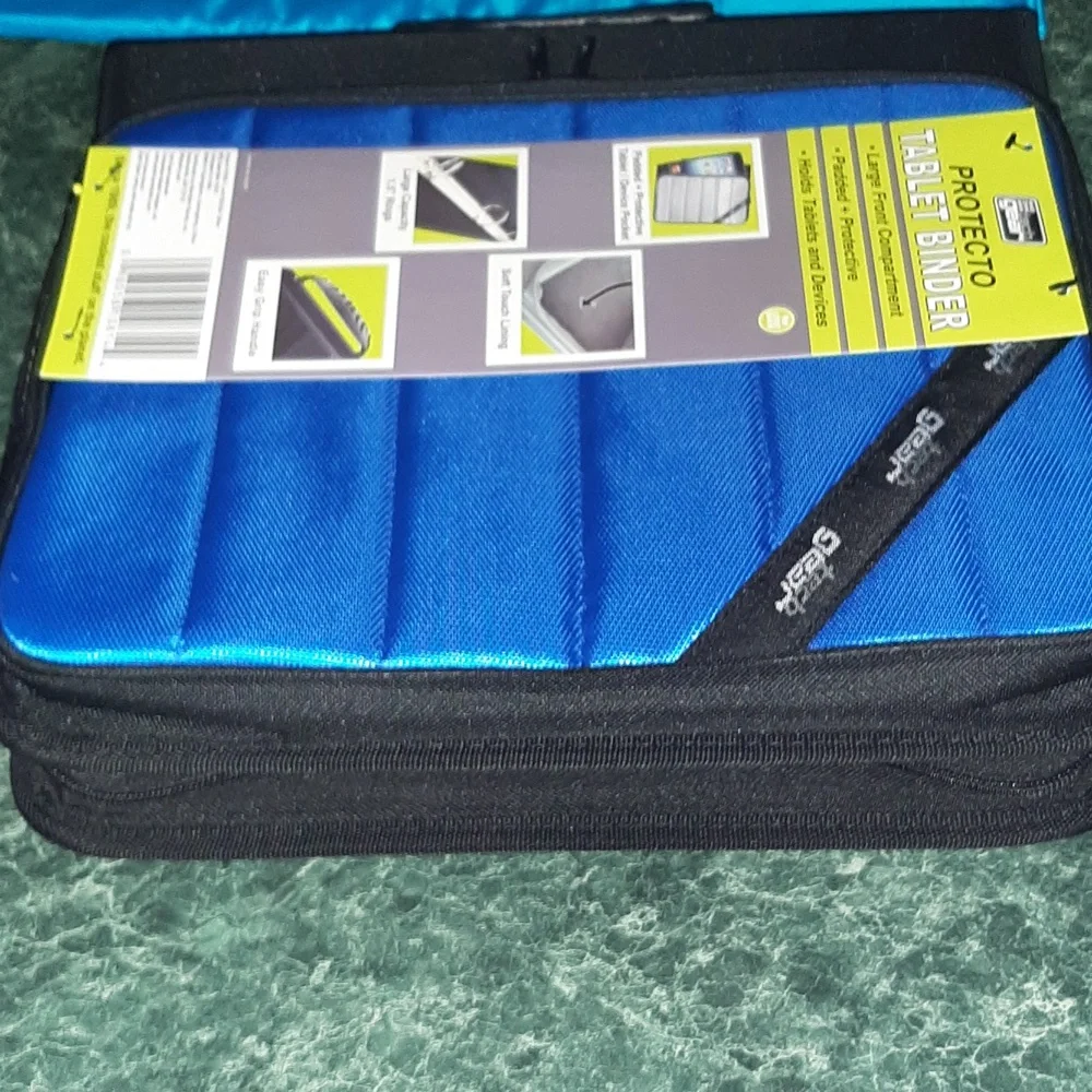 💼📒Tablet Binder-Tech Gear, New with Tags📒💼
